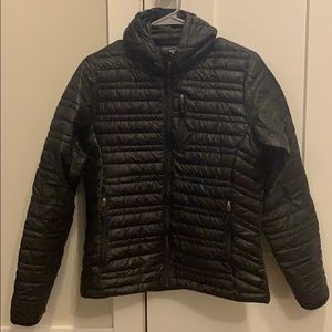 Patagonia Ultralight Down Hoody Jacket - S